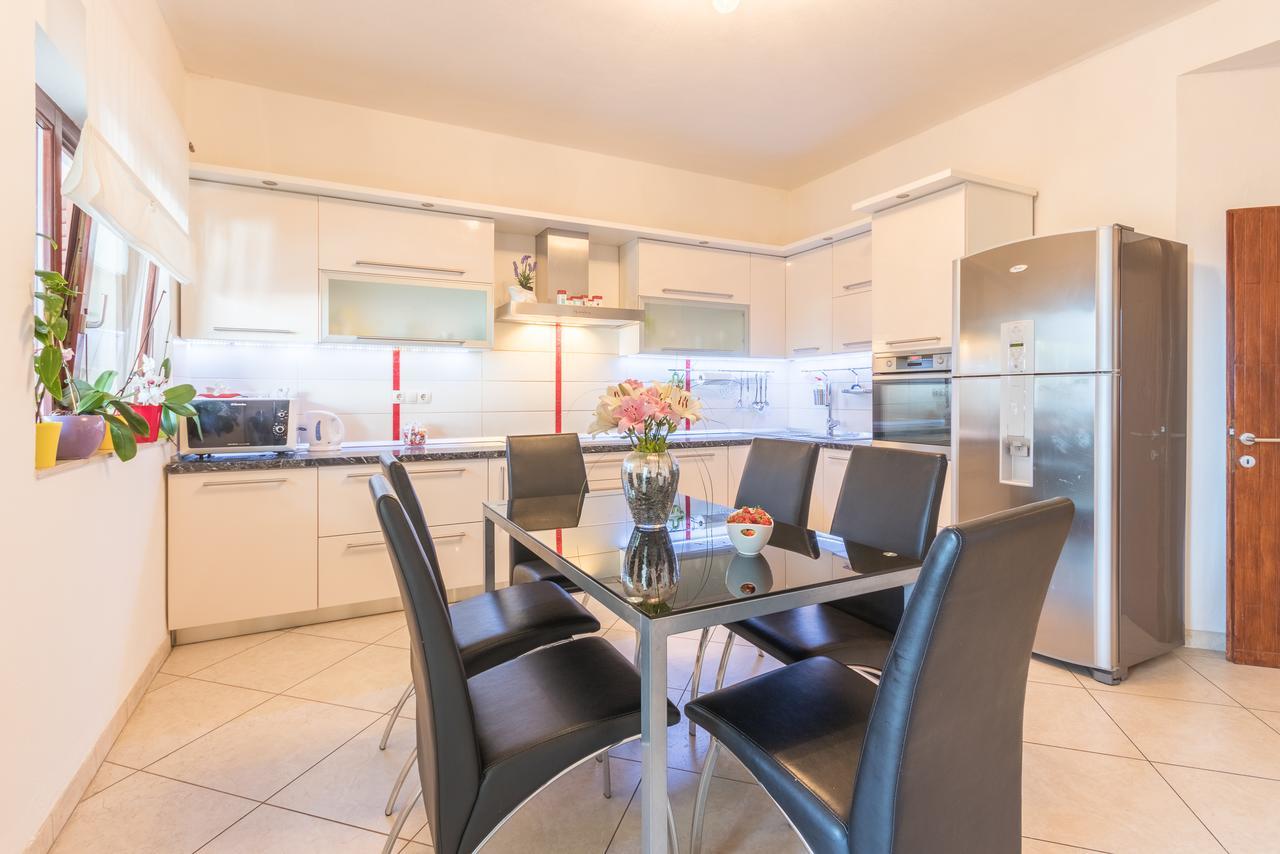 Grand View Apartments Сплит Екстериор снимка