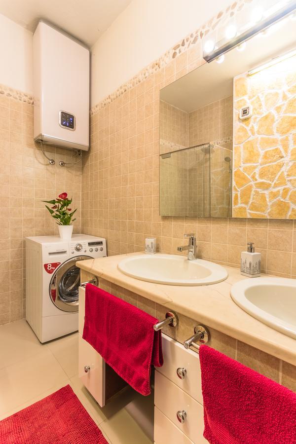 Grand View Apartments Сплит Екстериор снимка